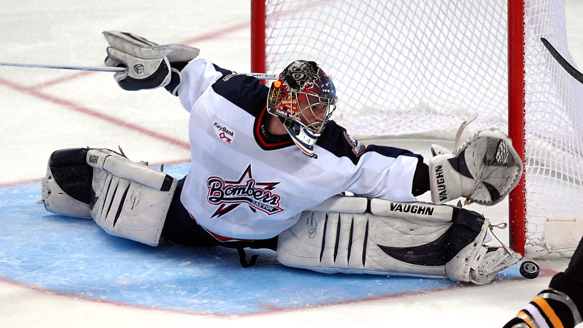 全国羽毛球锦标赛圆满落幕 新星闪耀老将坚守